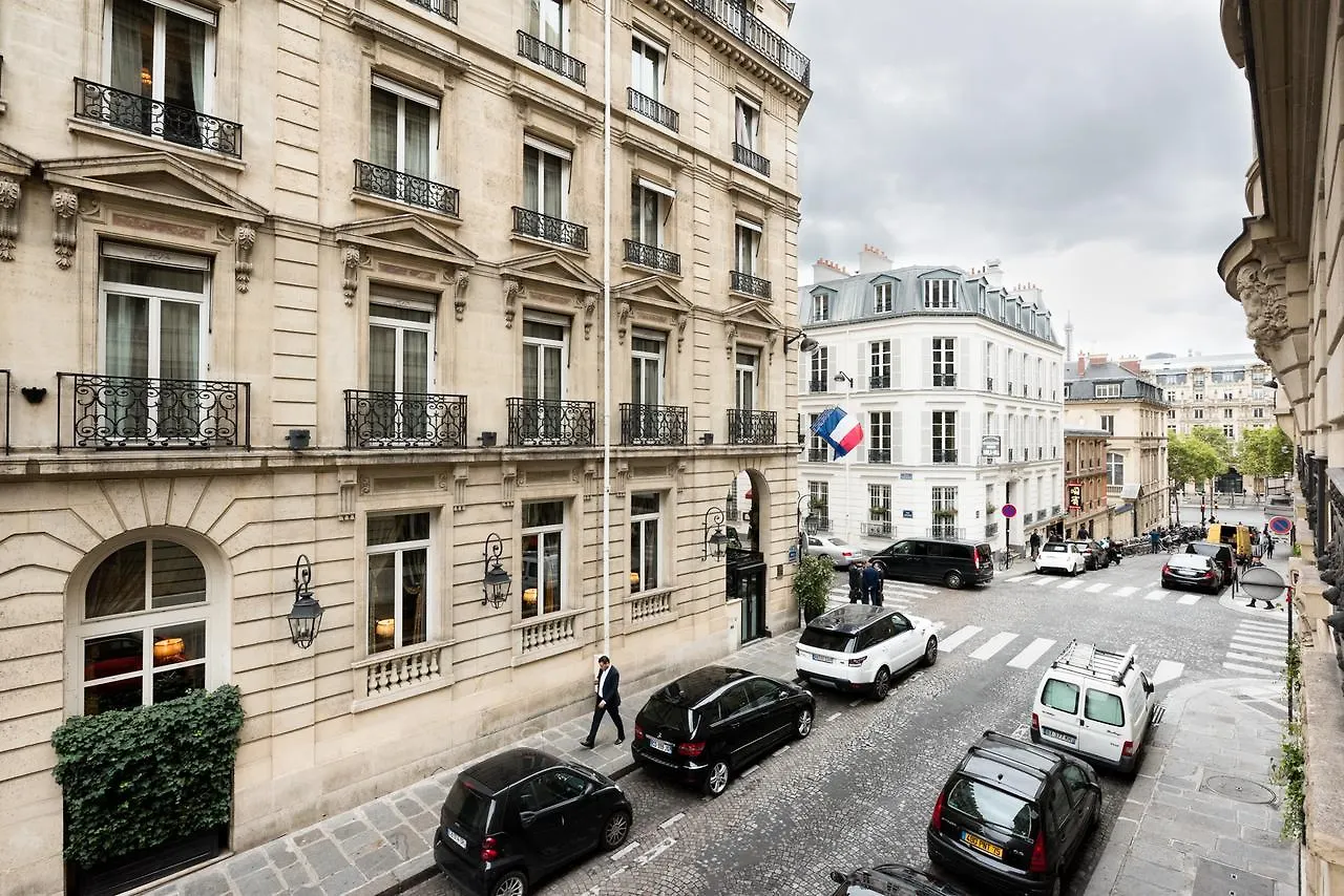 Balzac Apartment