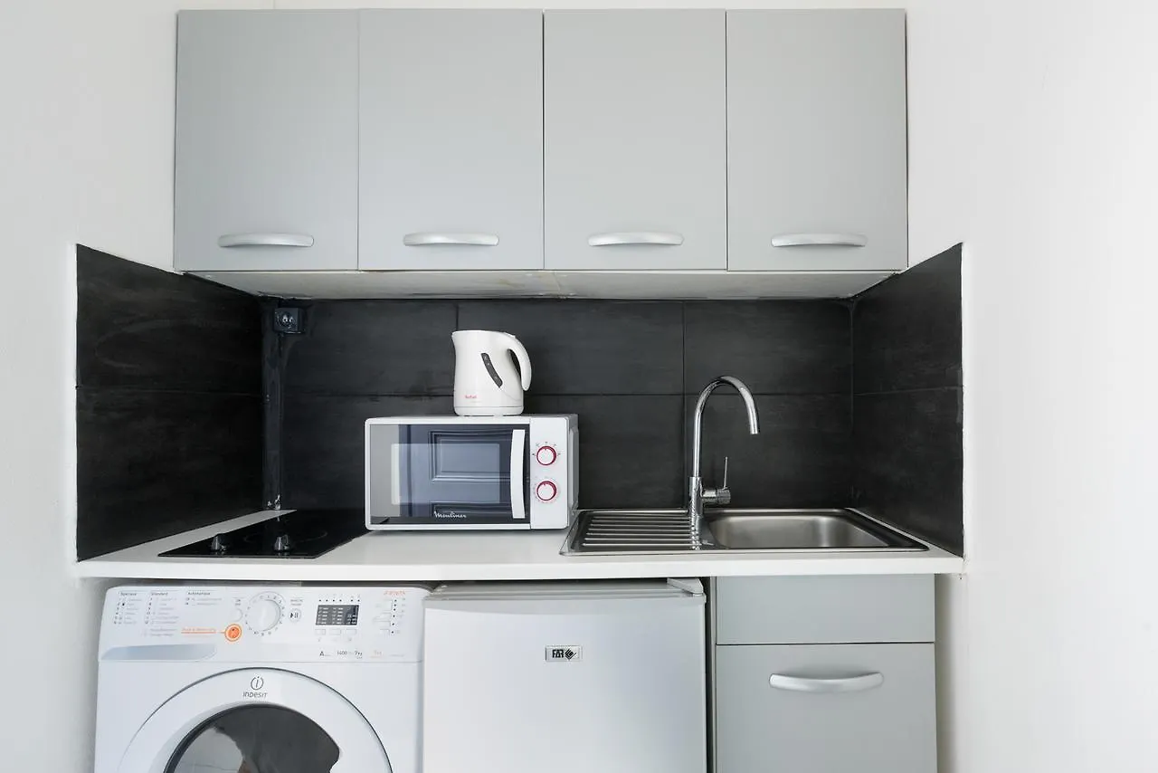 Balzac Apartment *